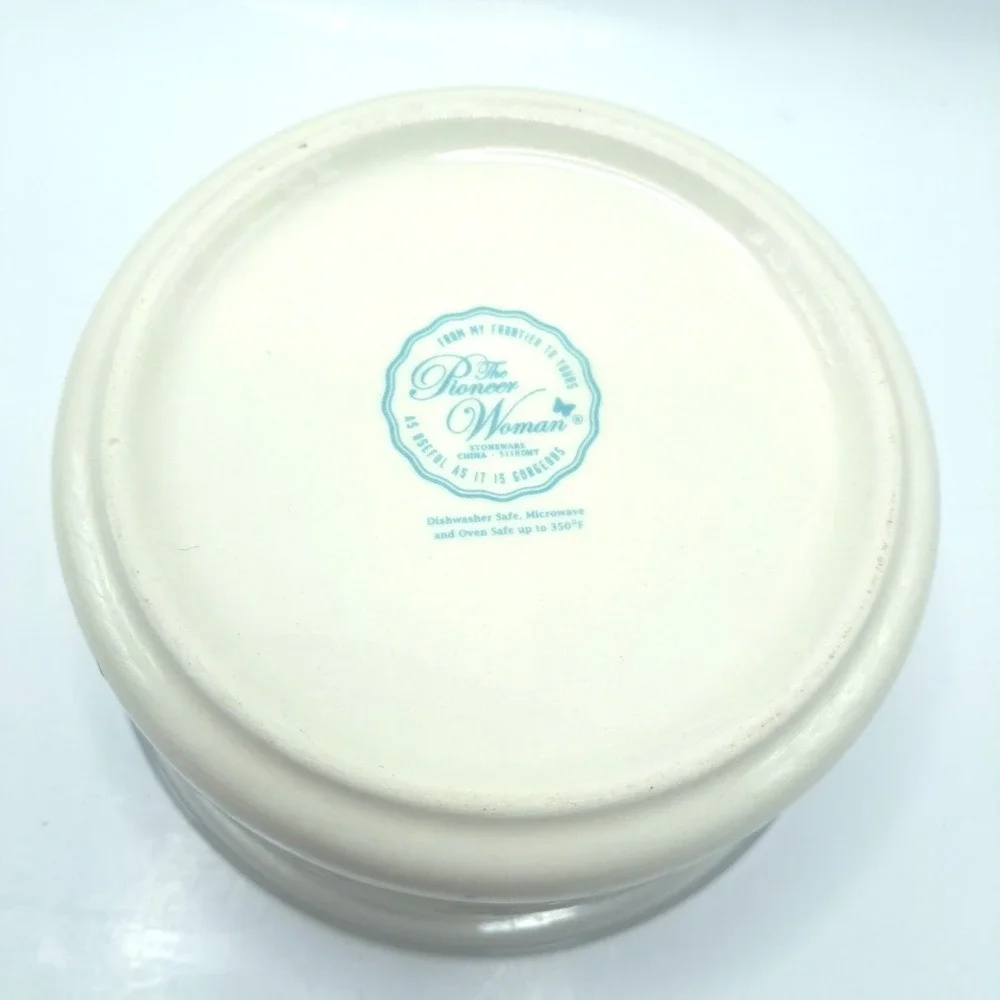 The Pioneer Woman Stoneware Storage Bowl Small White Floral Vented Lid Vintage
